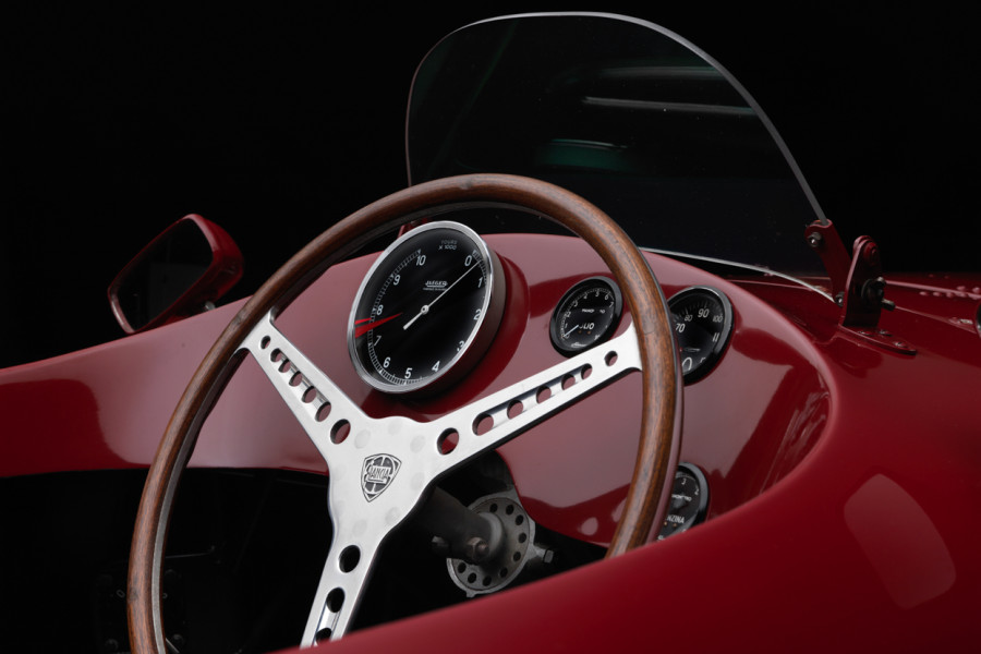 http://revsinstitute.org/wp-content/uploads/2014/05/Lancia-D-50-dash-alt-900x600.jpg